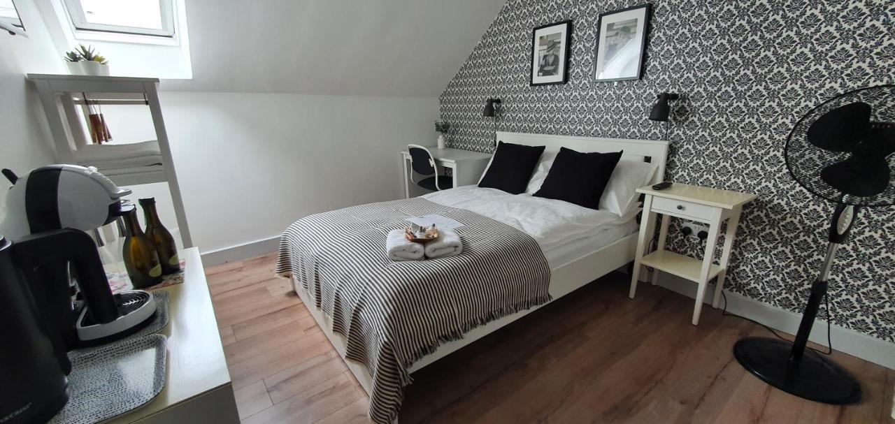 Pasta Factory Guest Rooms Galway Exterior foto